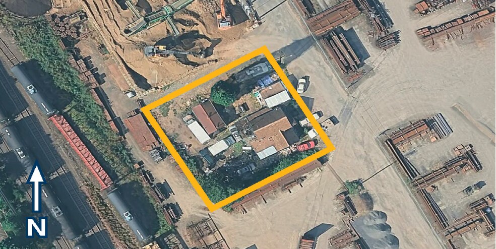 11033 NW Front Ave, Portland, OR à vendre - Photo du bâtiment - Image 2 de 4