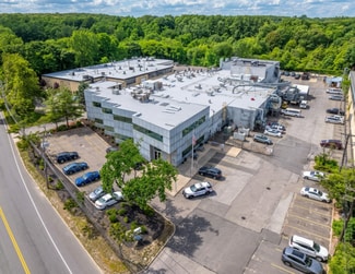 More details for 160 Bethpage Sweet Hollow Rd, Old Bethpage, NY - Industrial for Sale