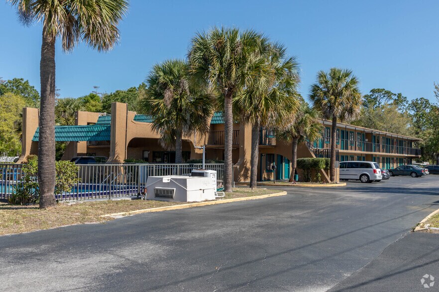 4501 W Vine St, Kissimmee, FL à vendre - Photo principale - Image 1 de 14