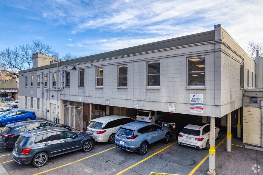 1575 7th St SW, Calgary, AB à louer - Photo du bâtiment - Image 3 de 3