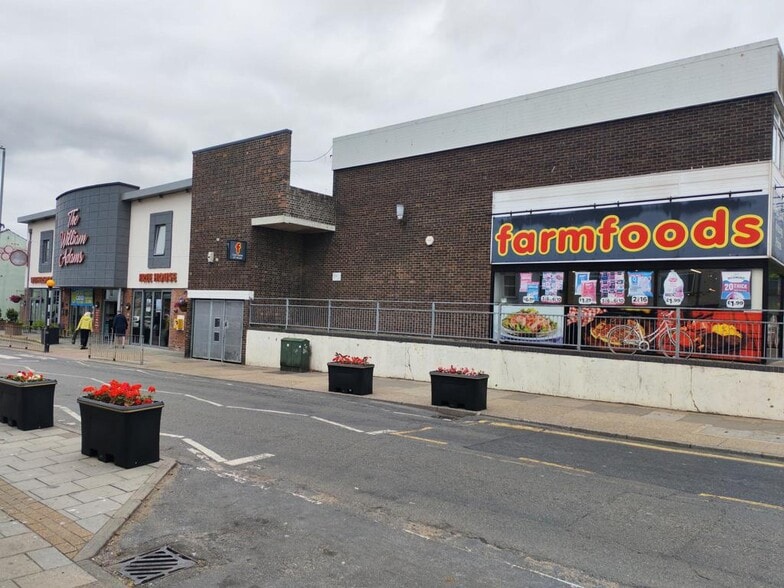 78 High St, Great Yarmouth for lease - Building Photo - Image 3 of 3