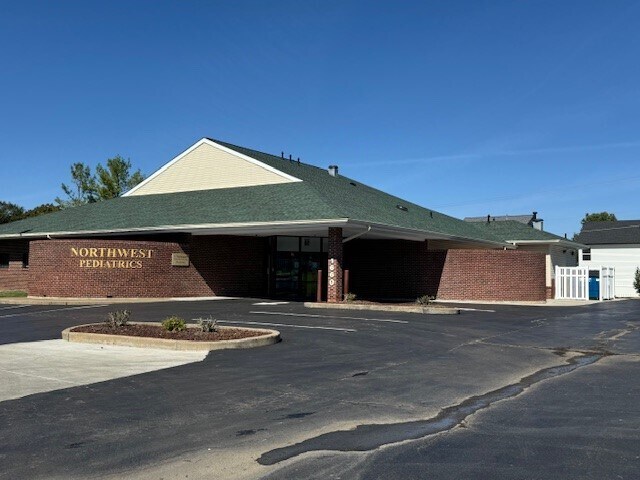 1660 W Meyer Rd, Wentzville, MO for sale Primary Photo- Image 1 of 2