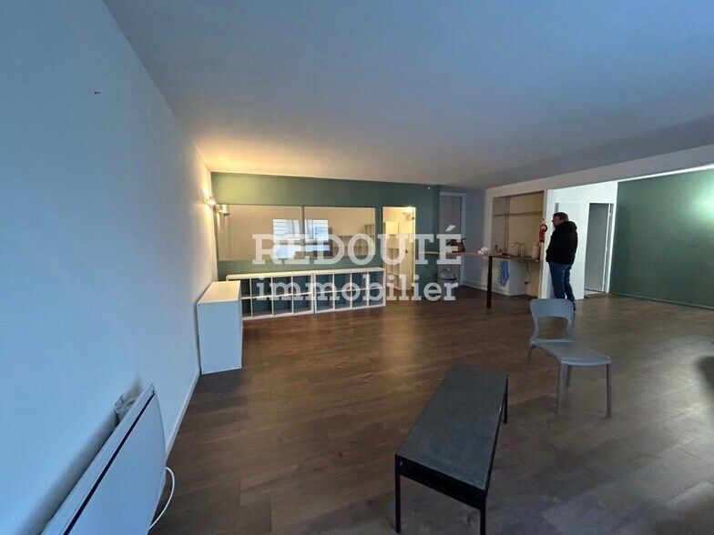 Office in Reims for lease - Interior Photo - Image 2 of 7