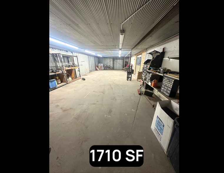 Railside District Industrial Warehouses portfolio of 1 properties for sale on LoopNet.ca - Building Photo - Image 2 of 5
