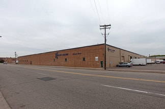 Plus de détails pour 2323-2409 E Hennepin Ave, Minneapolis, MN - Industriel à vendre
