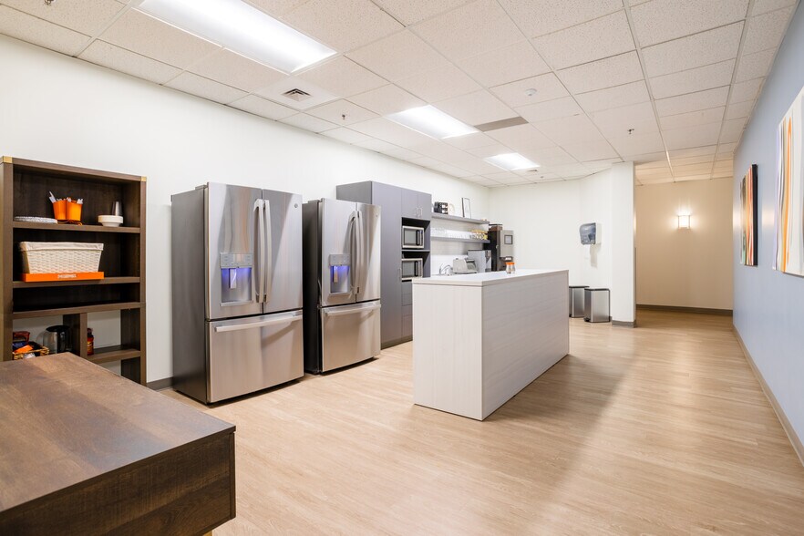 357 S McCaslin Blvd, Louisville, CO à louer - Photo du bâtiment - Image 3 de 15