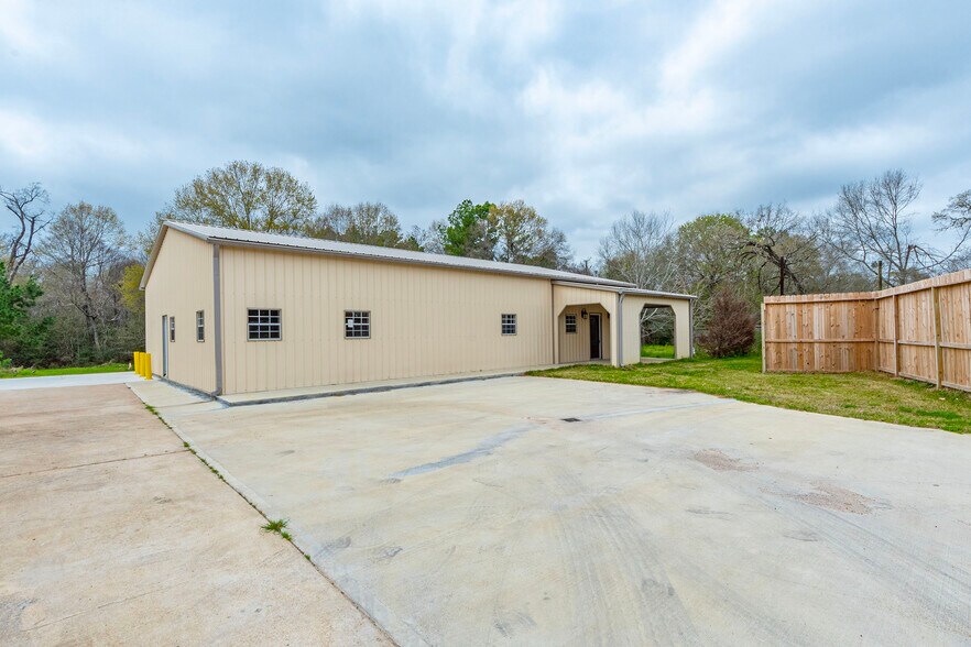 22831 Fritz Ln, Spring, TX à vendre - Photo du bâtiment - Image 3 de 28