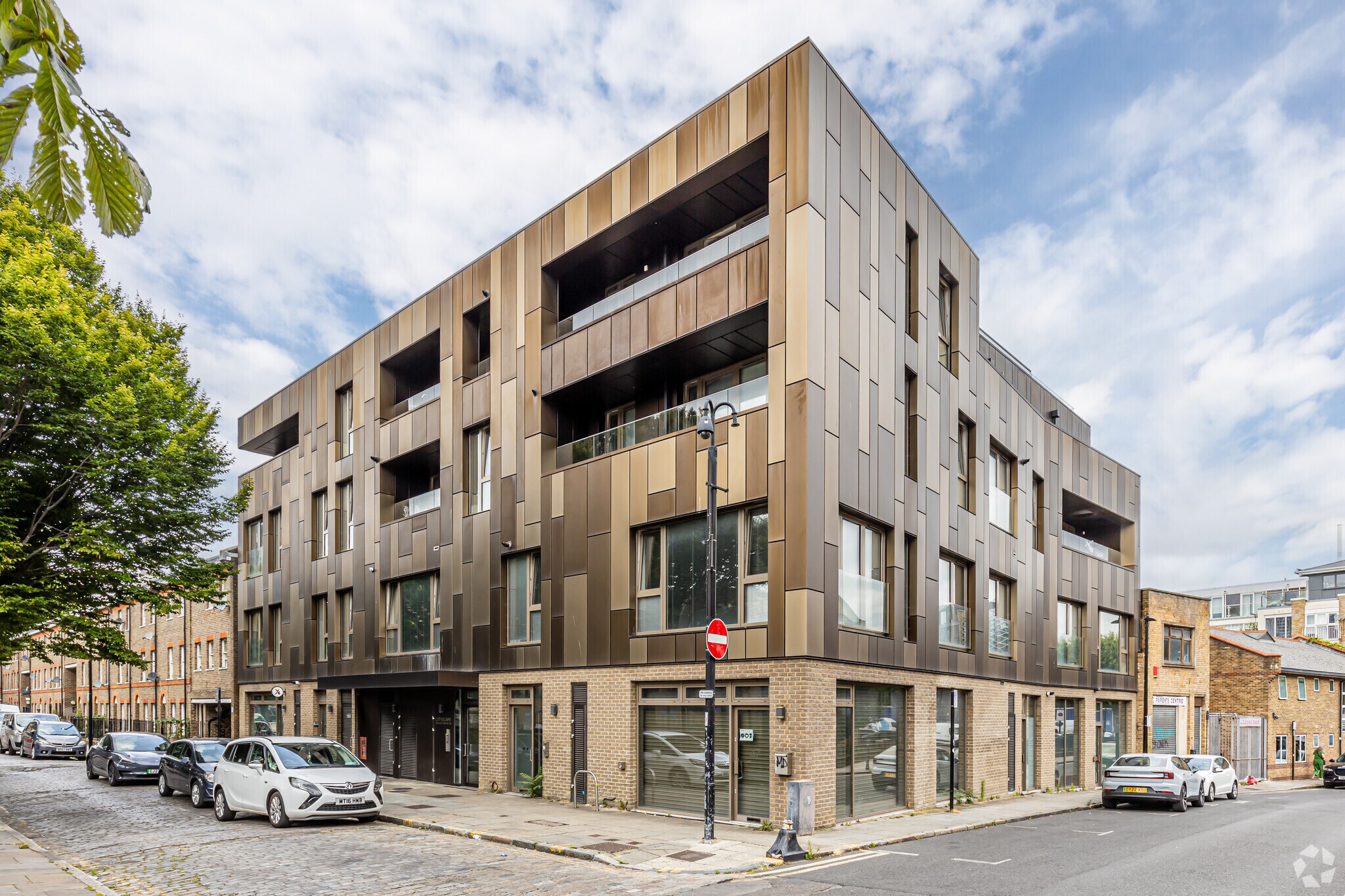 37-47 Heneage St, London for lease Primary Photo- Image 1 of 12