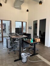 4201 Congress Ave S, Austin, TX for lease Interior Photo- Image 2 of 5