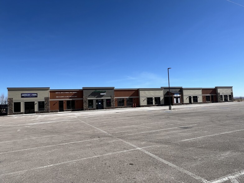 544 Century Rd, Rapid City, SD for lease - Building Photo - Image 2 of 20