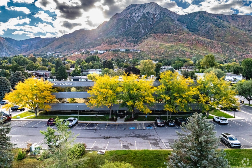 4505 Wasatch Blvd, Salt Lake City, UT for lease - Building Photo - Image 2 of 11
