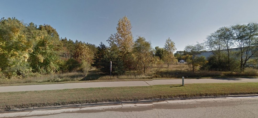 400 S Glaspie St, Oxford, MI for sale - Building Photo - Image 1 of 3