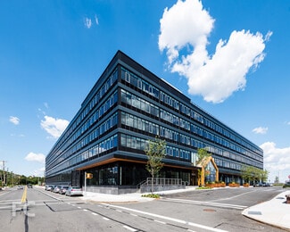 More details for 8 Navy Pier Ct, Staten Island, NY - Retail for Lease