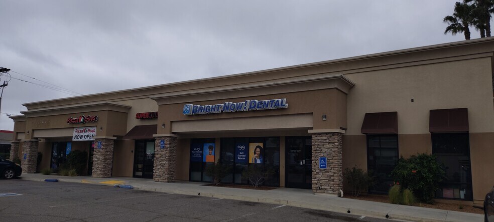 501 W Felicita Ave, Escondido, CA à louer - Photo du bâtiment - Image 3 de 14