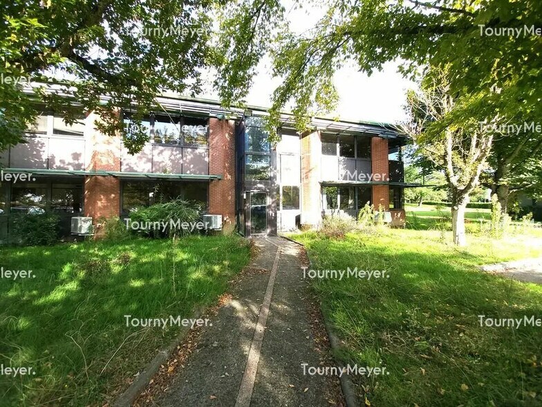 Bureau dans Labège à louer - Photo du bâtiment - Image 2 de 12