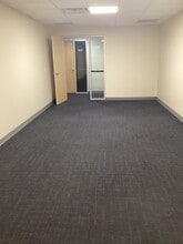 105 Professional Pky, Yorktown, VA for lease Interior Photo- Image 2 of 2