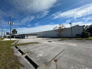 Plus de détails pour 5850 Ulmerton Rd, Clearwater, FL - Industriel à louer