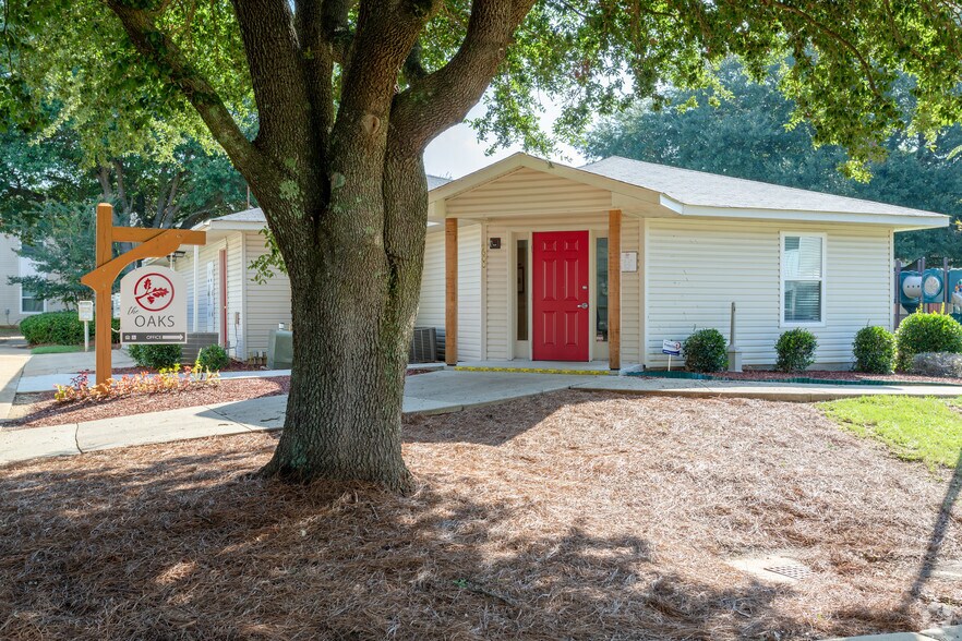 4700 Park Towne Way, Montgomery, AL à vendre - Photo du bâtiment - Image 2 de 6