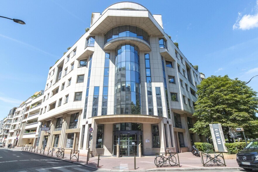 105 Rue Anatole France, Levallois-Perret for lease - Building Photo - Image 3 of 29