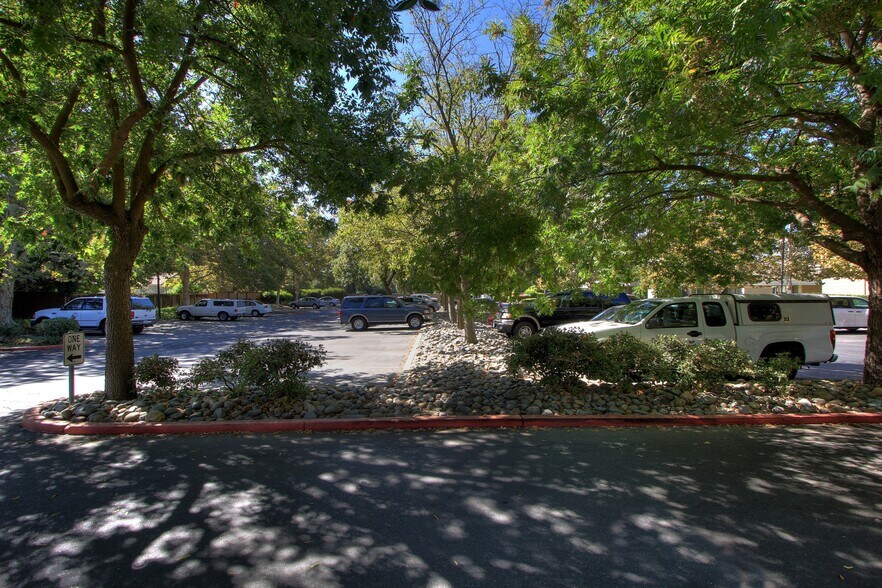 1756 Picasso Ave, Davis, CA à vendre - Photo du bâtiment - Image 3 de 31