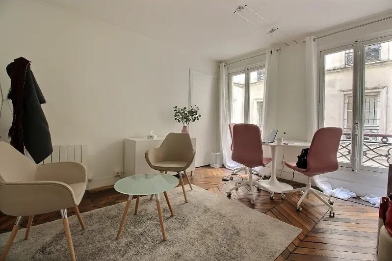 23 Rue De Choiseul, Paris à louer - Photo intérieure - Image 3 de 14