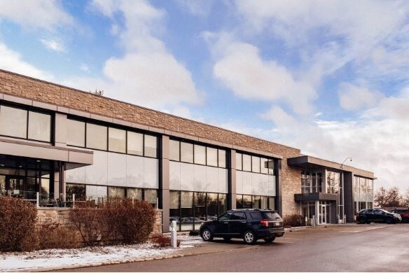 809 Wellington St N, Kitchener, ON for sale Primary Photo- Image 1 of 1