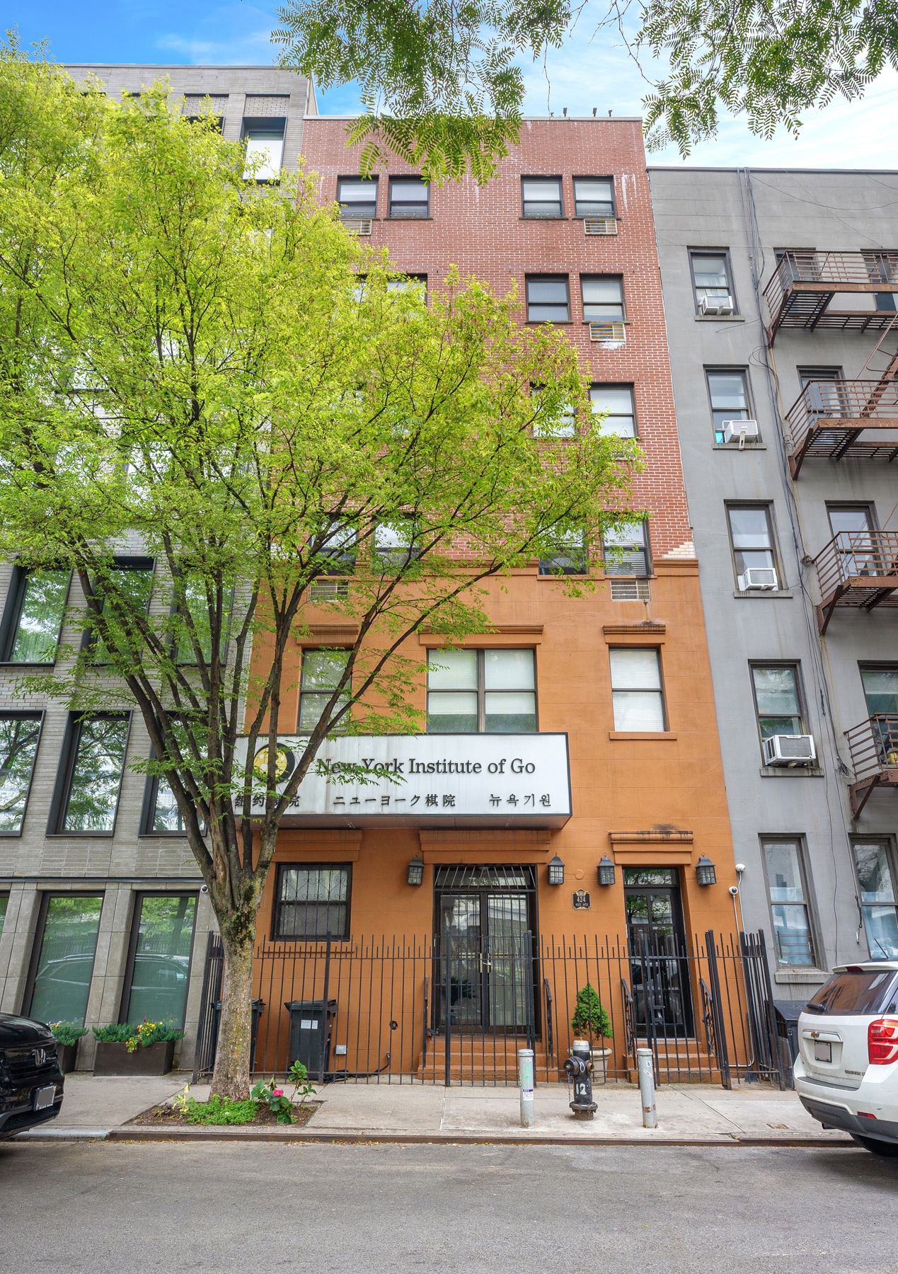 424 W 49th St, New York, NY for lease Building Photo- Image 1 of 16