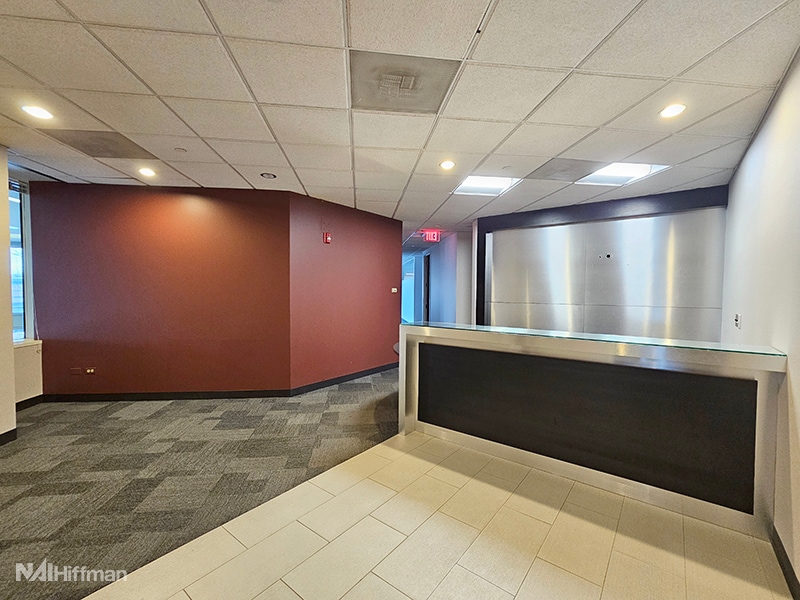 601 Oakmont Ln, Westmont, IL à louer Photo intérieure- Image 1 de 16