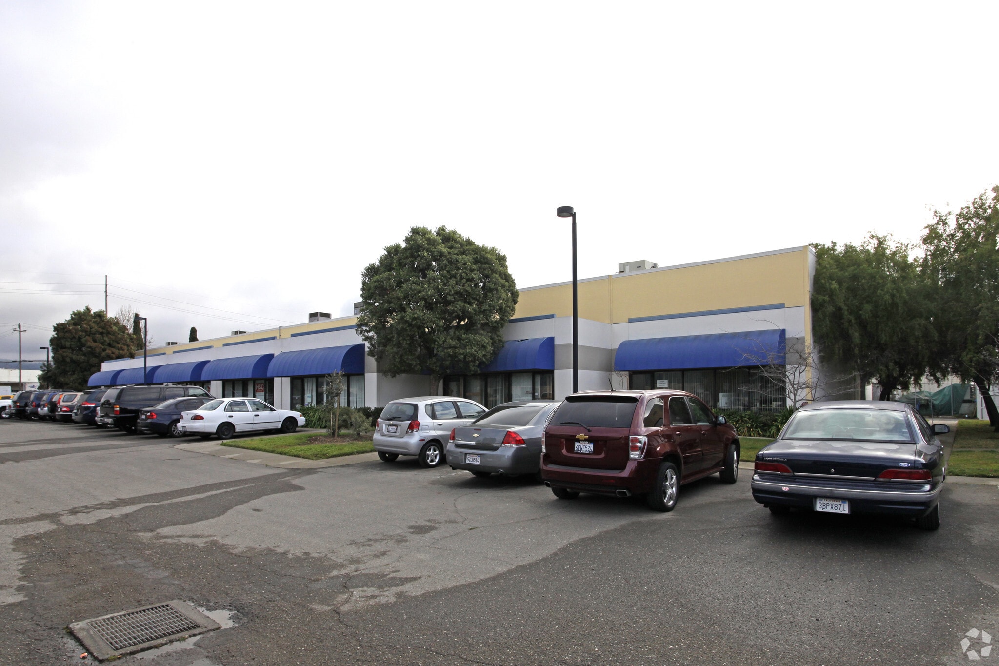 4723 Tidewater Ave, Oakland, CA for lease Building Photo- Image 1 of 5