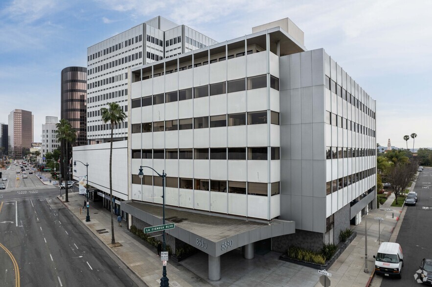 8530 Wilshire Blvd, Beverly Hills, CA for sale - Building Photo - Image 1 of 1