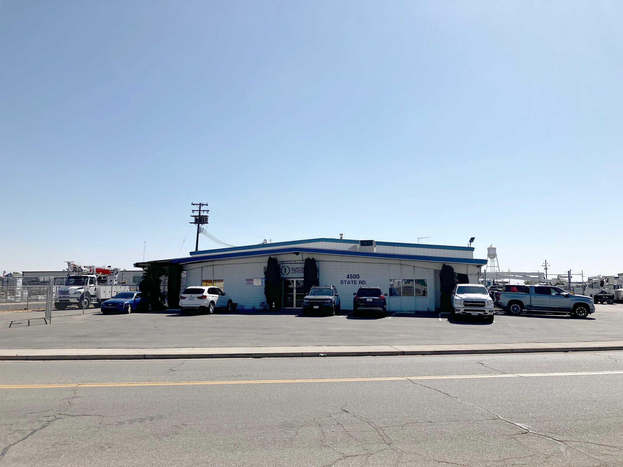 4500 State Rd, Bakersfield, CA for lease Primary Photo- Image 1 of 15