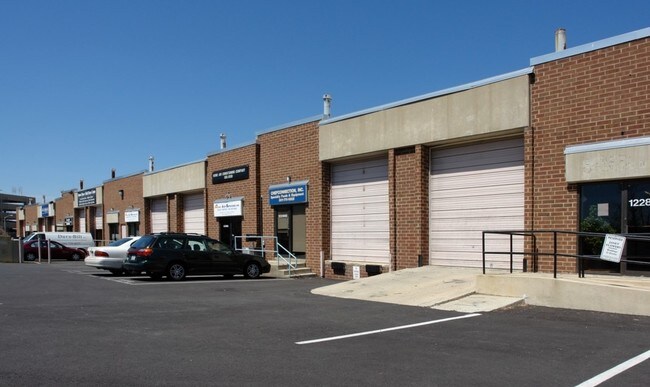 Plus de détails pour 12288-12290 Wilkins Ave, Rockville, MD - Industriel à louer