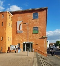 Lower Bond St, Hinckley à louer Photo du bâtiment- Image 2 de 7