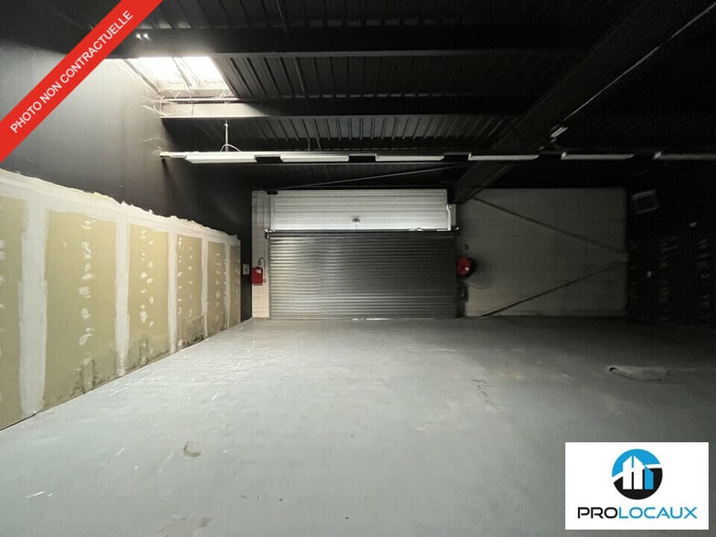 Retail in Nogent-sur-Oise for lease - Interior Photo - Image 2 of 3