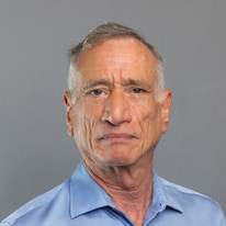 Paul Lazaga