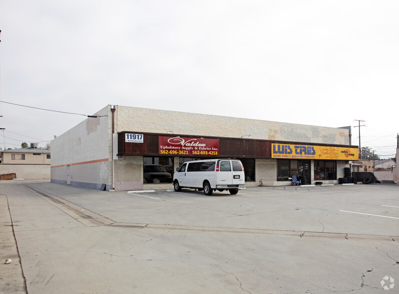 11917 Washington Blvd, Whittier, CA for sale - Primary Photo - Image 1 of 1