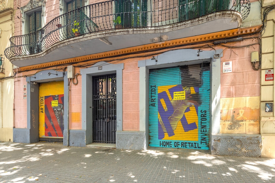 Retail in Barcelona, Barcelona for lease - Building Photo - Image 1 of 4