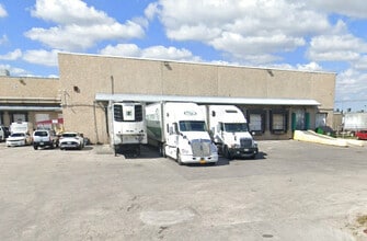 18770 NE 6th Ave, Miami, FL à louer Photo du bâtiment- Image 2 de 3