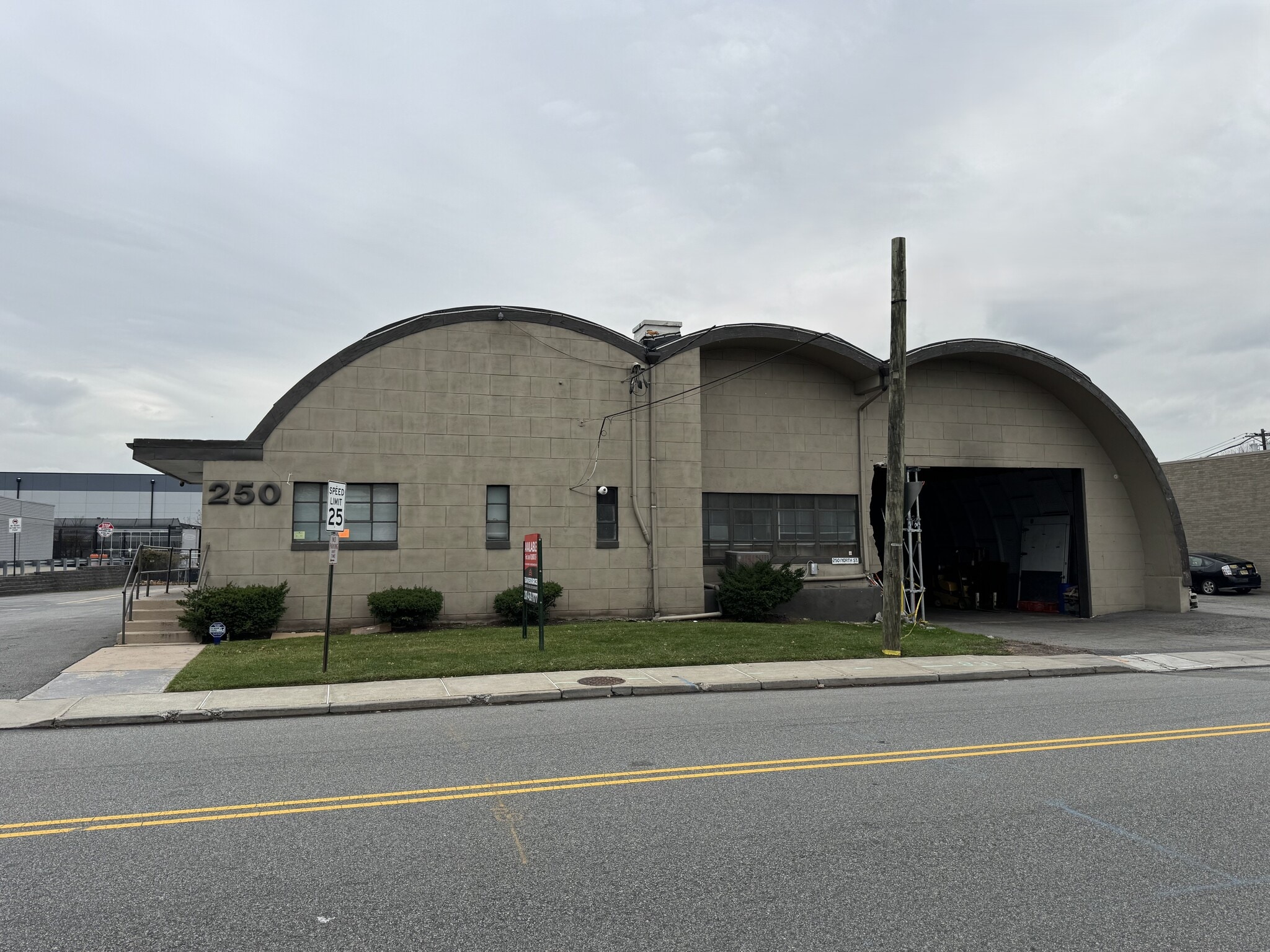 250 North St, Teterboro, NJ for lease Building Photo- Image 1 of 7