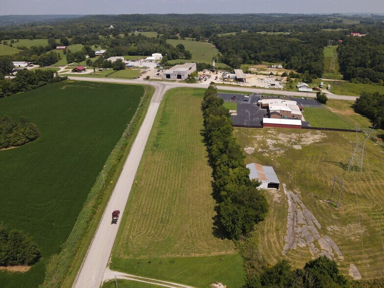 1300 Industrial Park Rd, Columbia, TN à vendre - Photo du bâtiment - Image 2 de 6