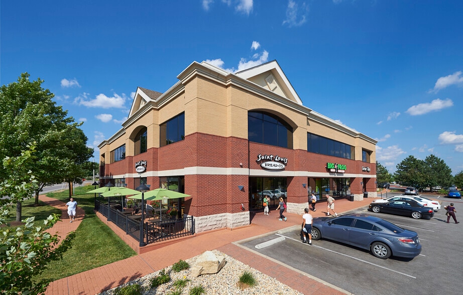 10401-10590 Old Olive Street Rd, Creve Coeur, MO for lease - Building Photo - Image 2 of 8
