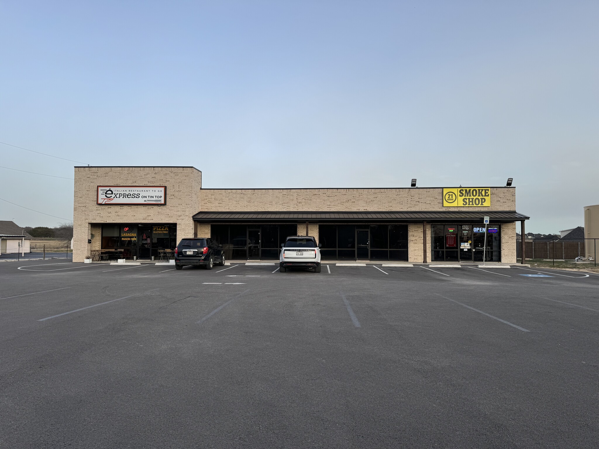 4851 Tin Top Rd, Weatherford, TX for lease Building Photo- Image 1 of 10