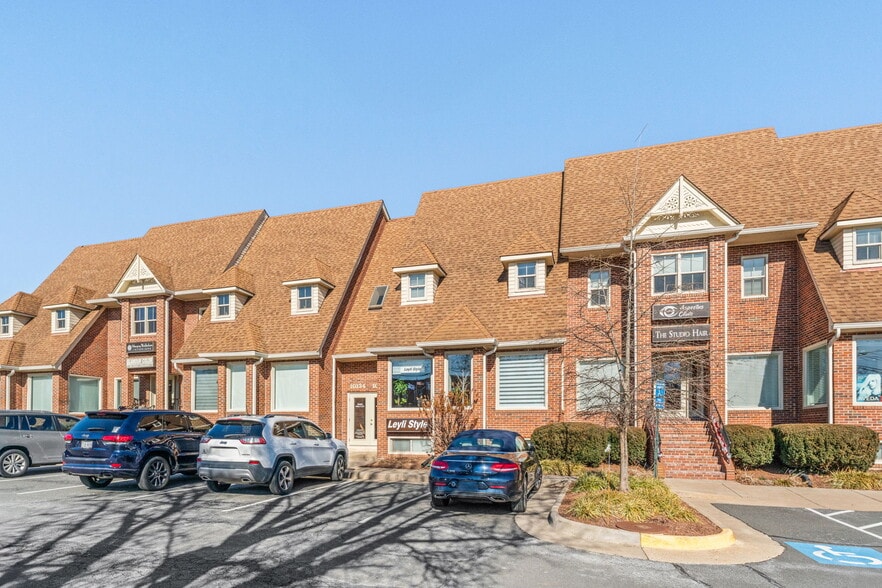10130-10134 Colvin Run Rd, Great Falls, VA for sale - Building Photo - Image 3 of 5