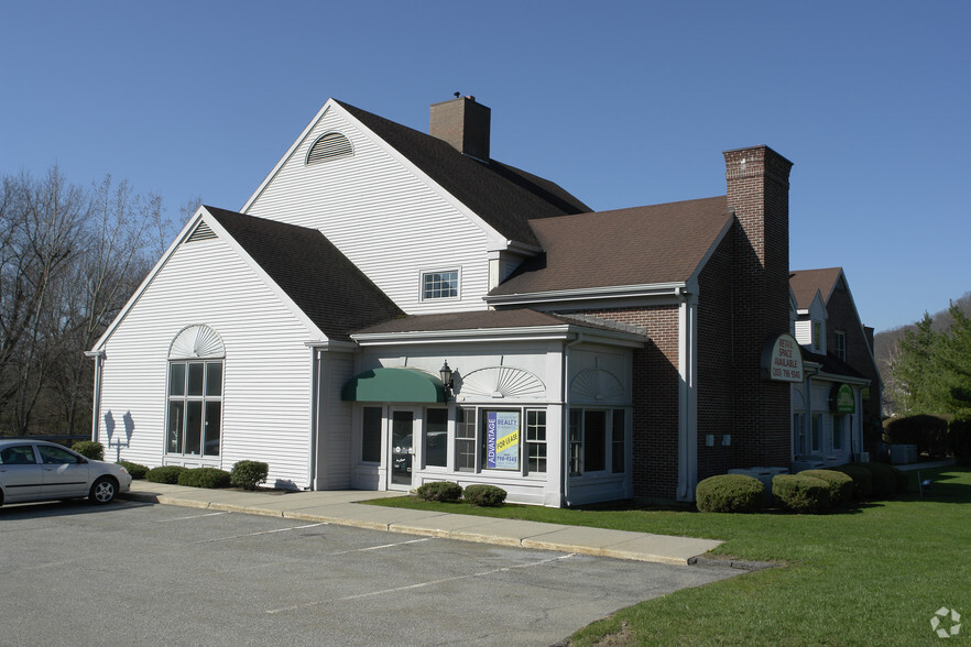 67 Federal Rd, Brookfield, CT for lease - Building Photo - Image 2 of 2