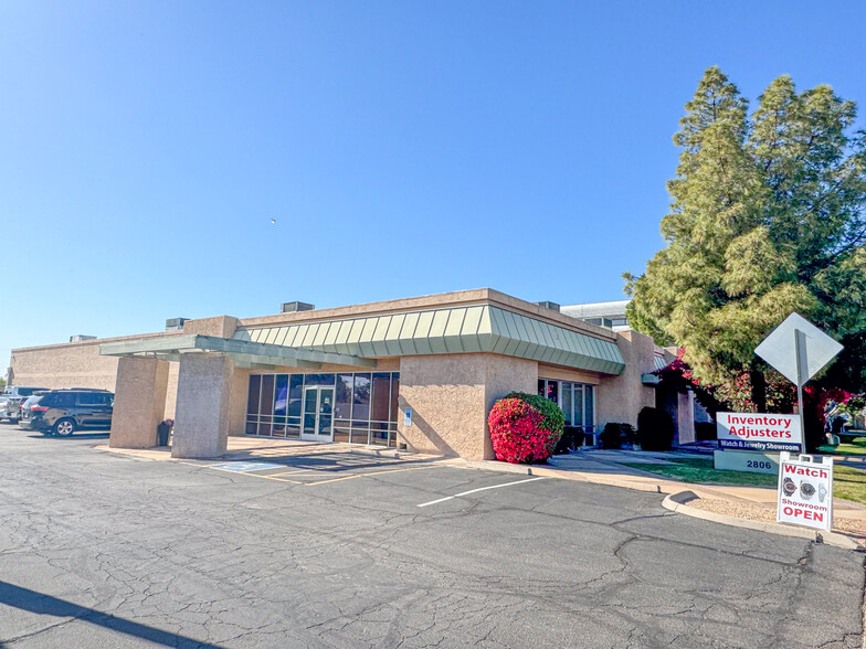 2806 N 24th St, Phoenix, AZ for lease - Primary Photo - Image 1 of 6