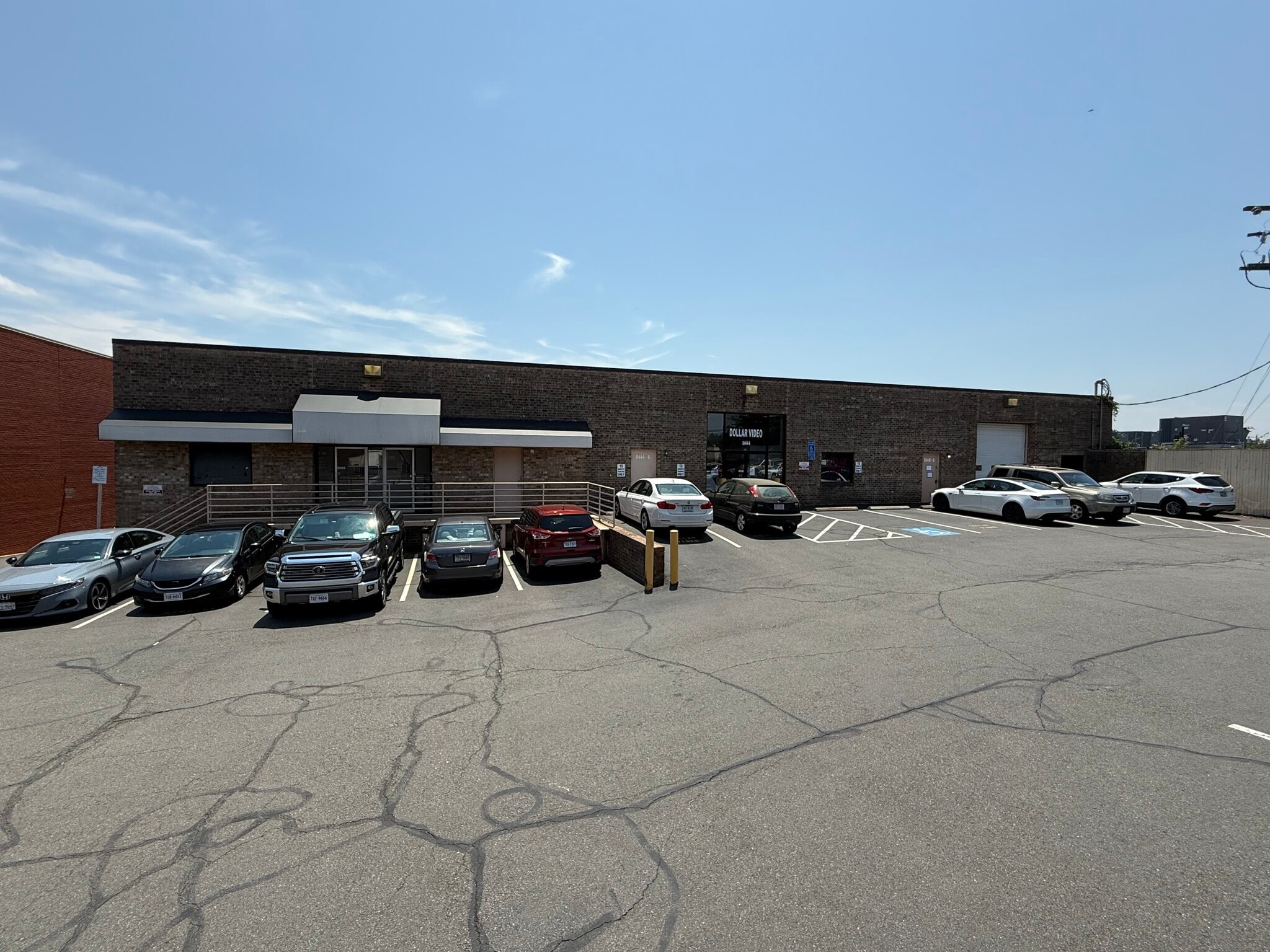8442-8446 Lee Hwy, Fairfax, VA for lease Primary Photo- Image 1 of 5