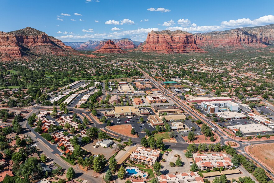 100 Verde Valley School Rd, Sedona, AZ for lease - Building Photo - Image 3 of 5