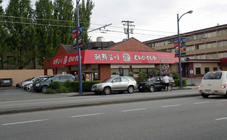 Plus de détails pour Two Freestanding Buildings on Kingsway – Vente au détail à vendre, Vancouver, BC