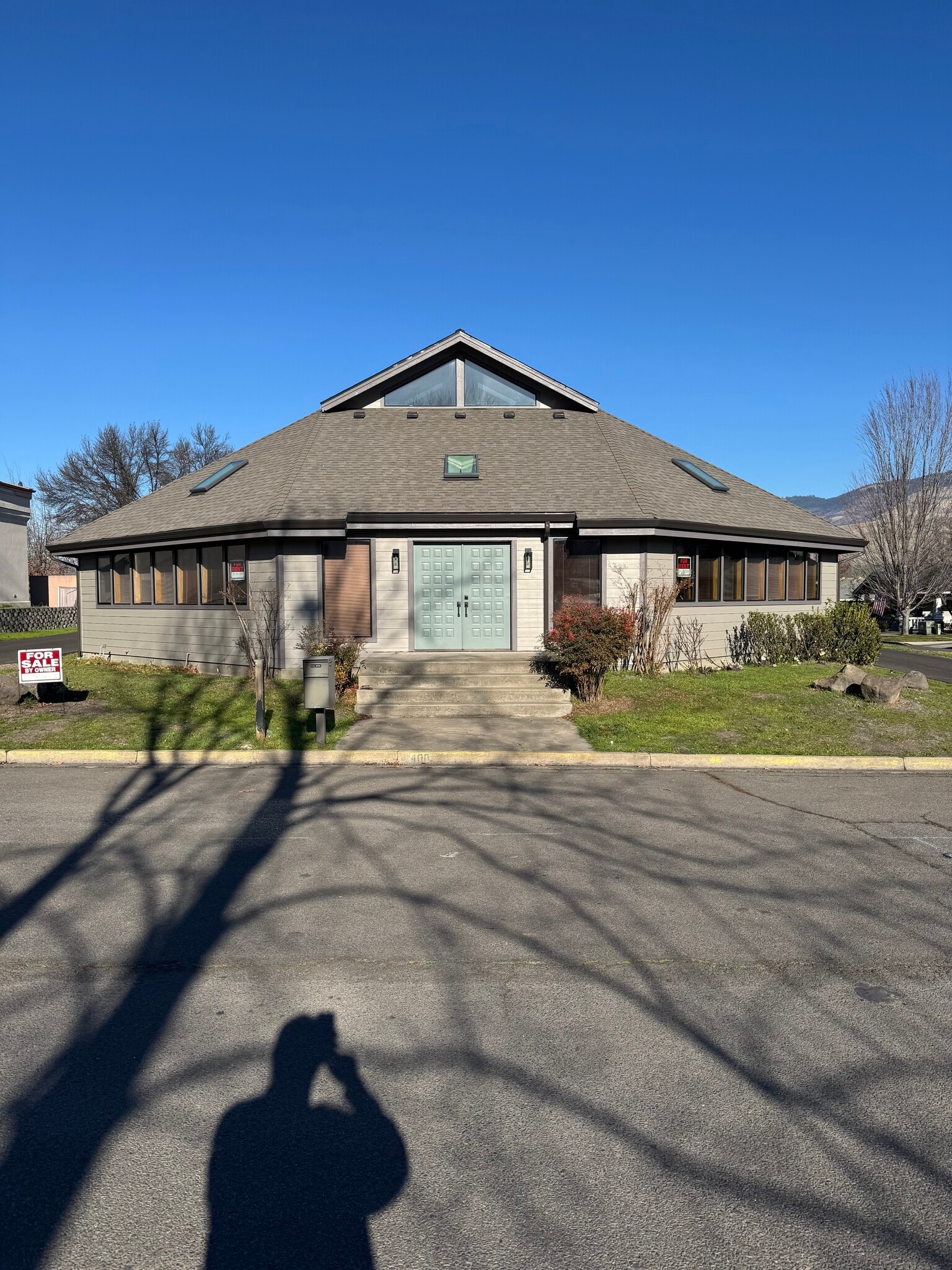 400 Williamson Way, Ashland, OR for sale Building Photo- Image 1 of 35