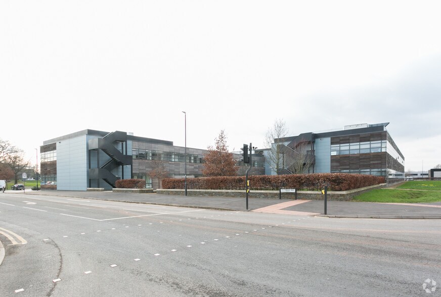 Dirac Cres, Bristol à louer - Photo principale - Image 2 de 7